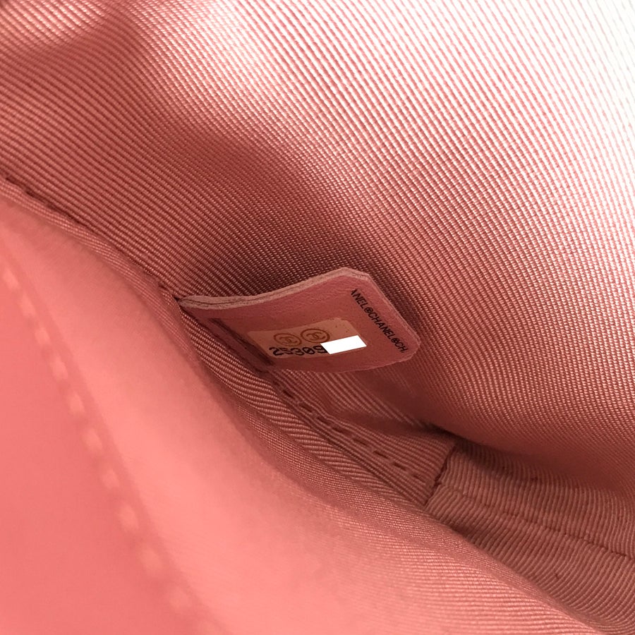 シャネル ショルダーバッグ