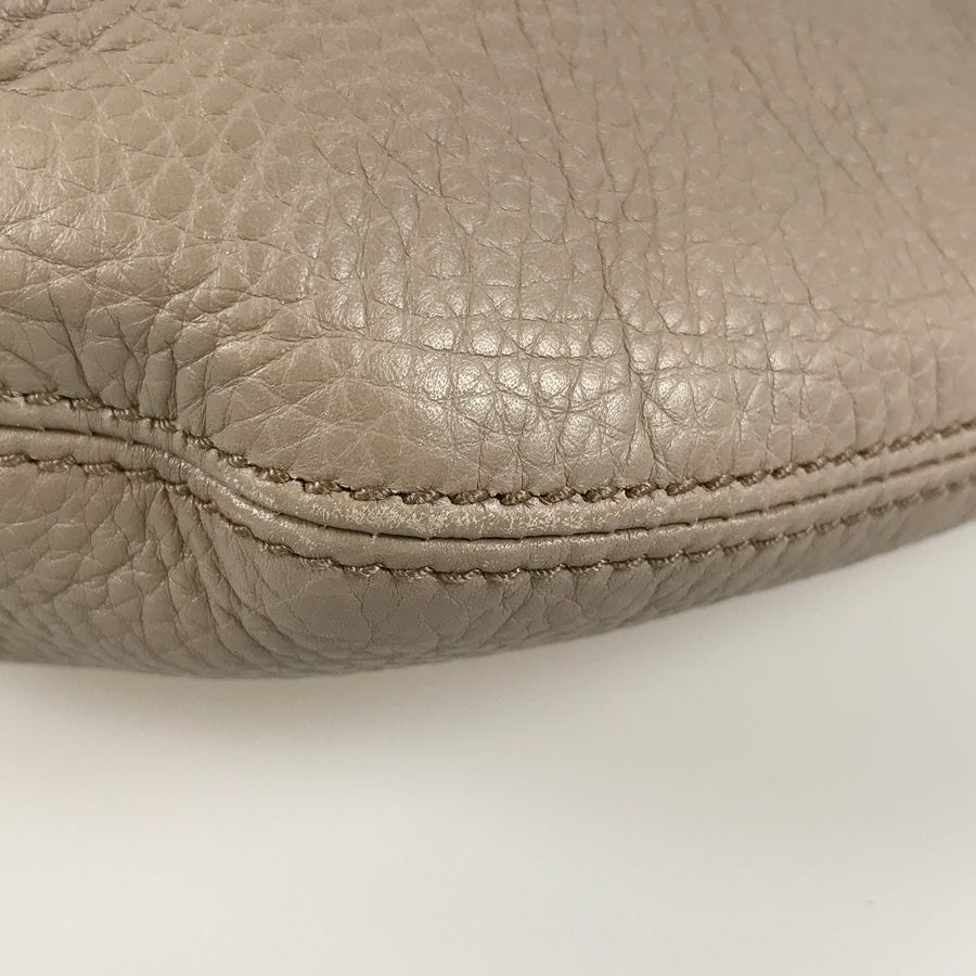 グッチ ショルダーバッグ