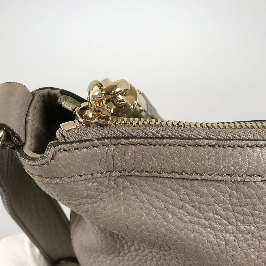 グッチ ショルダーバッグ