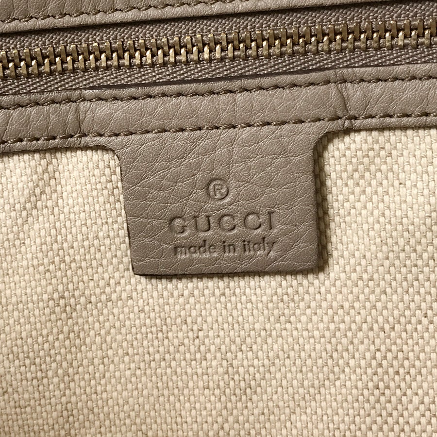 グッチ ショルダーバッグ