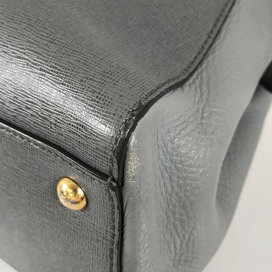 フェンディ ハンドバッグ