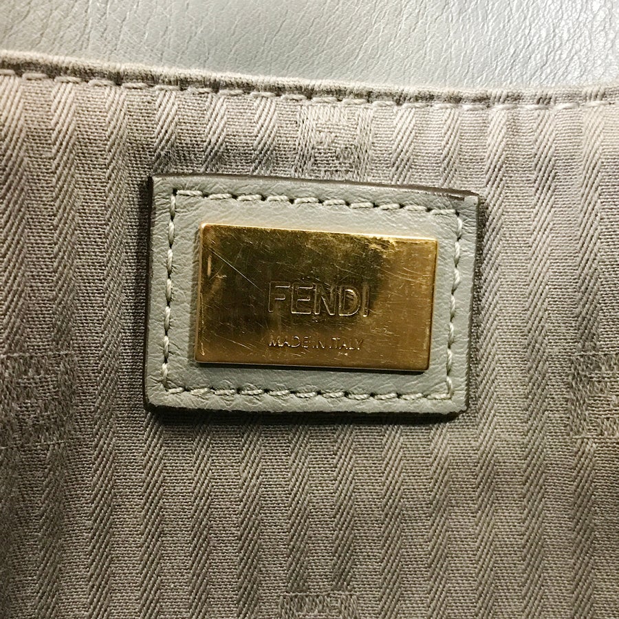 フェンディ ハンドバッグ