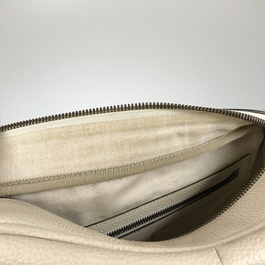 グッチ ショルダーバッグ