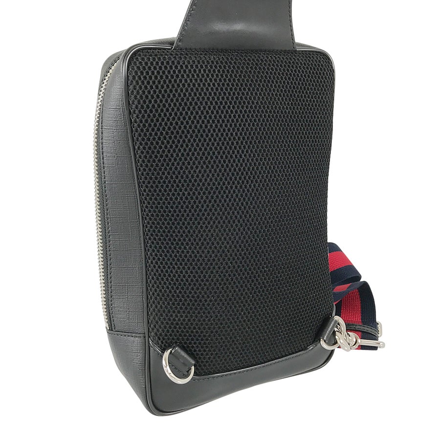 グッチ ボディバッグ