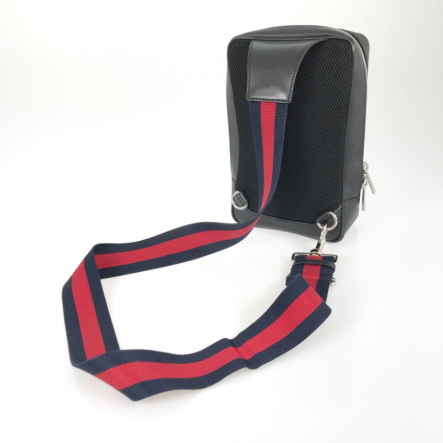 グッチ ボディバッグ