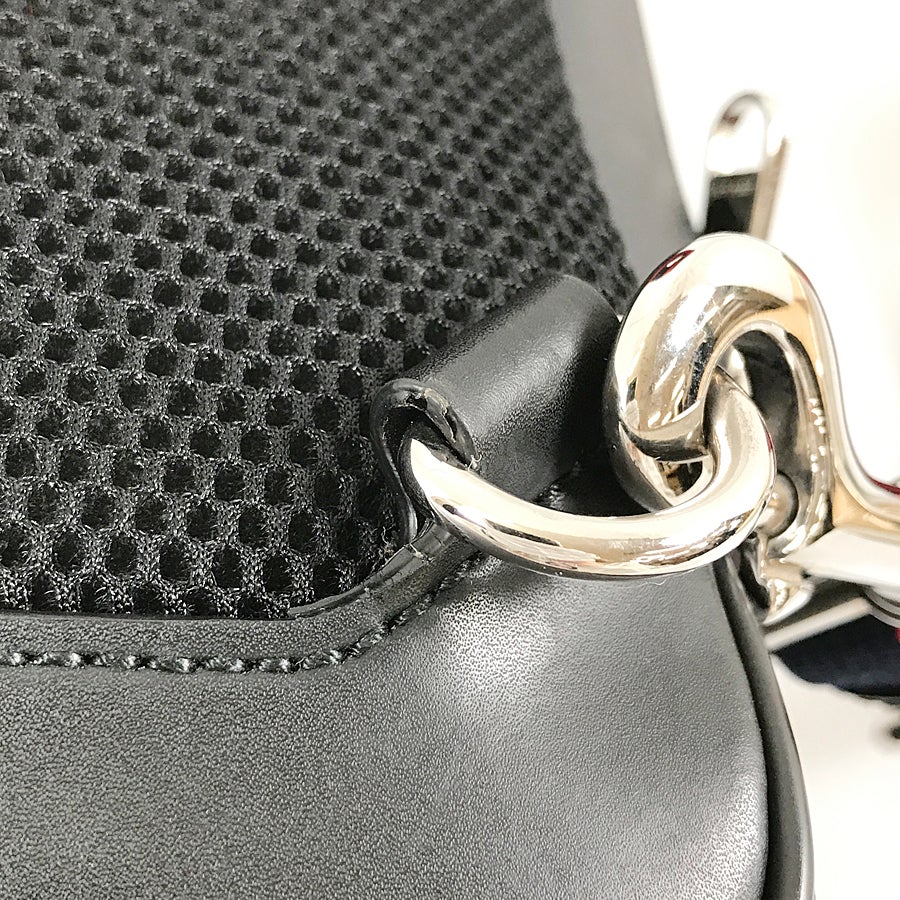 グッチ ボディバッグ