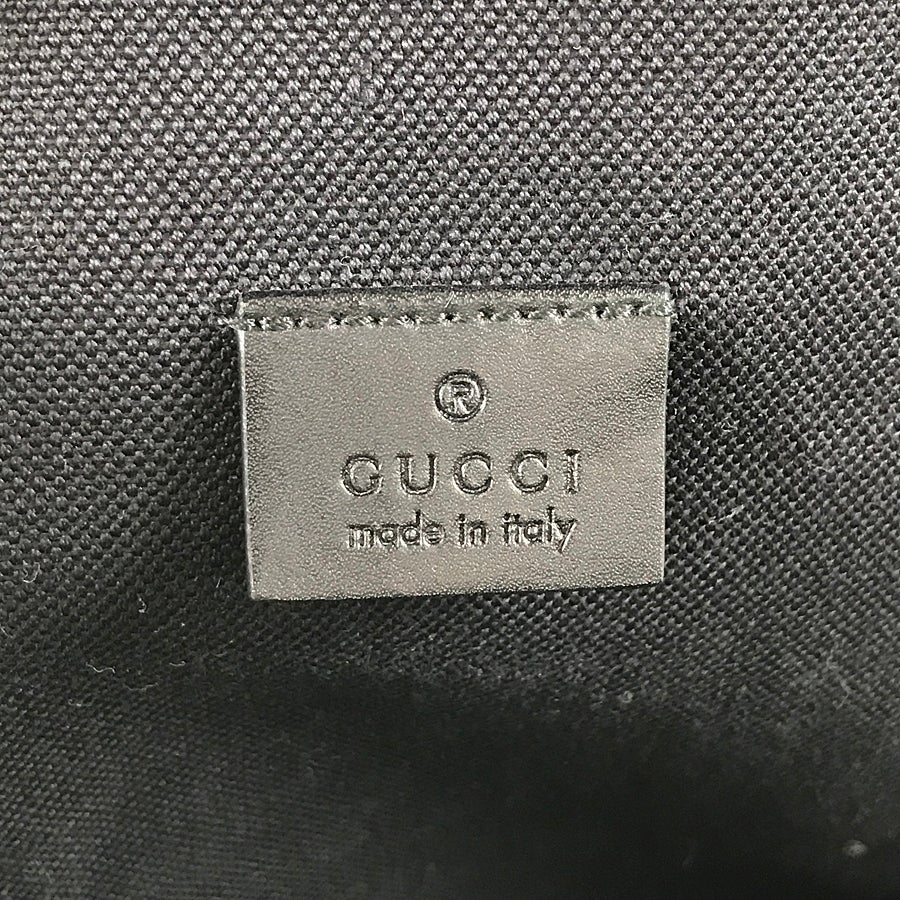 グッチ ボディバッグ