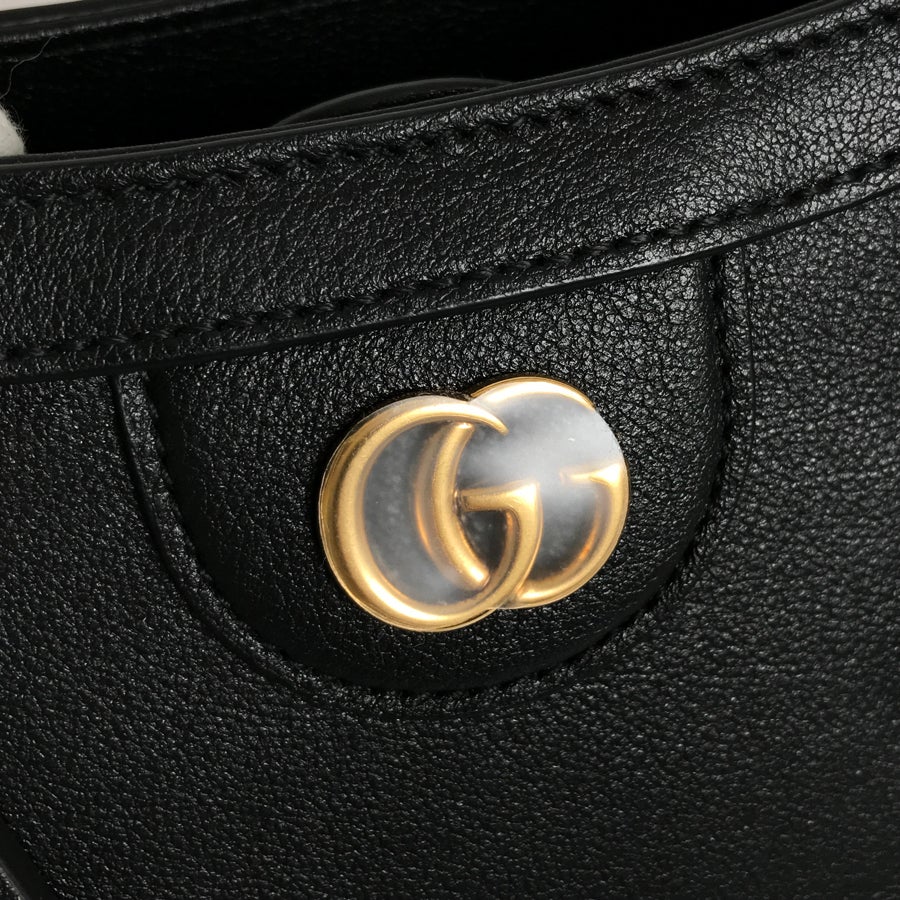 グッチ ハンドバッグ