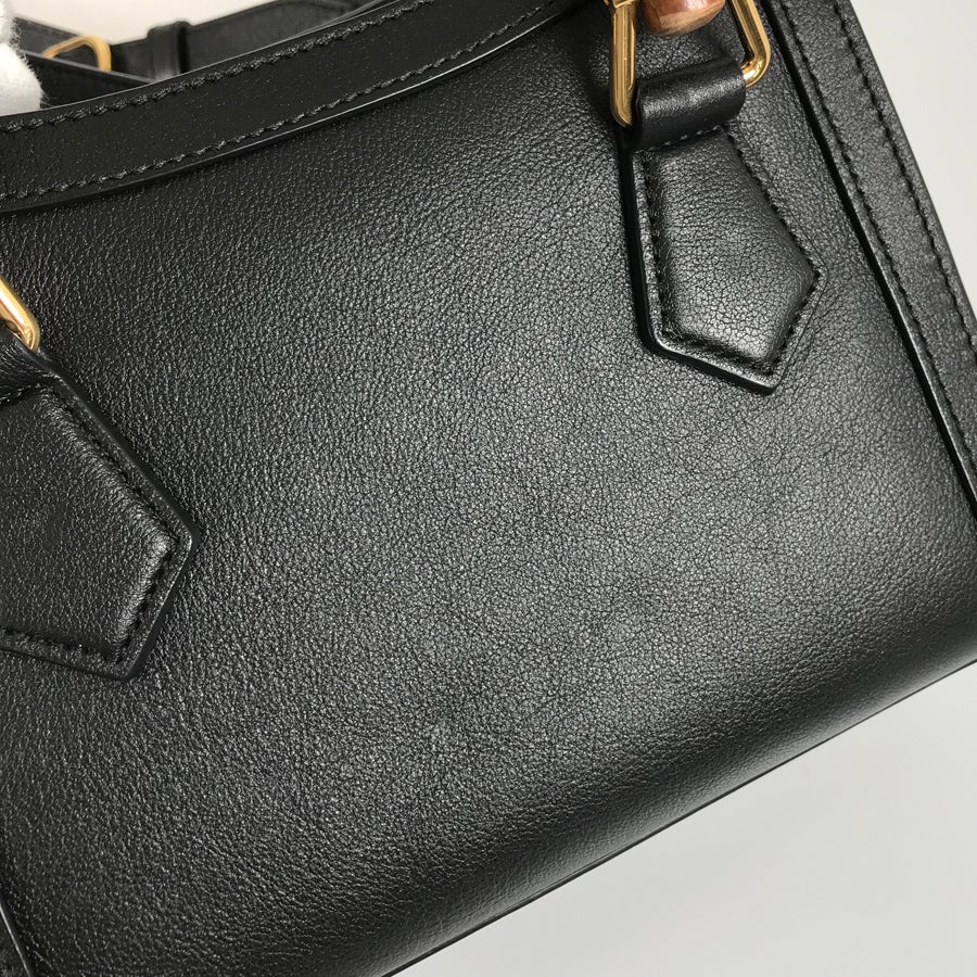 グッチ ハンドバッグ