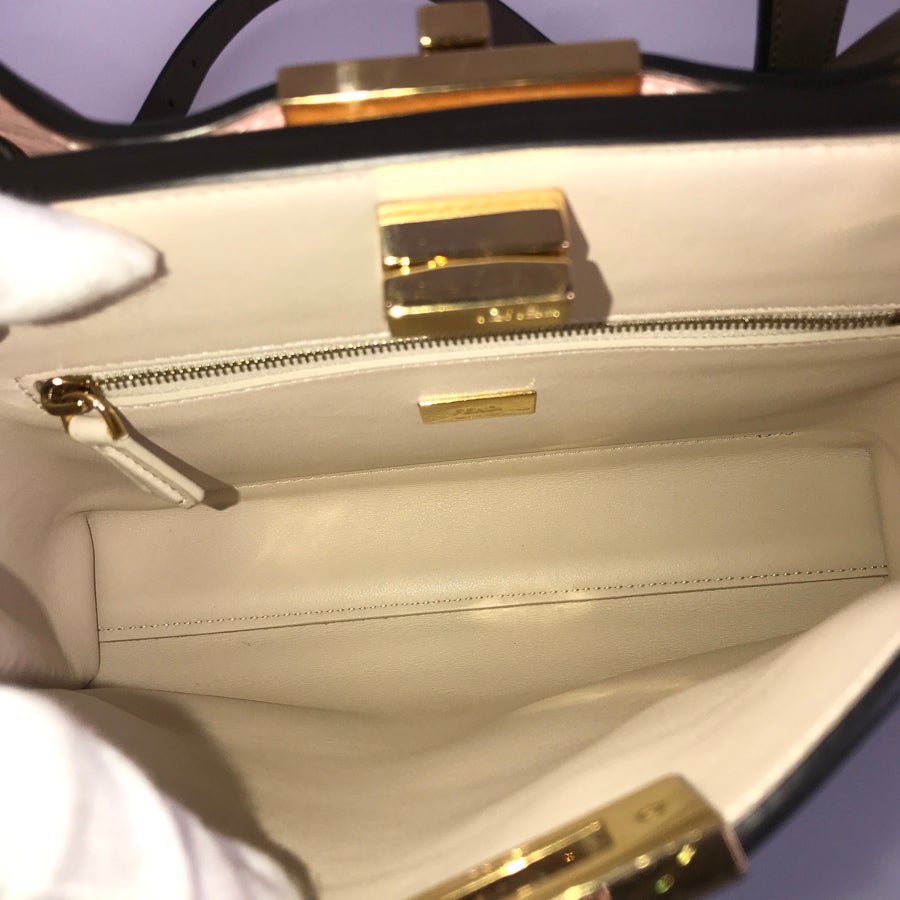 フェンディ ハンドバッグ