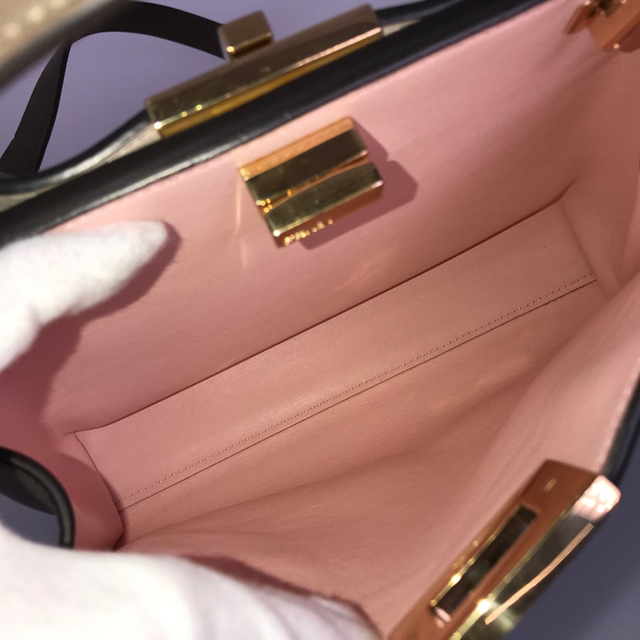 フェンディ ハンドバッグ