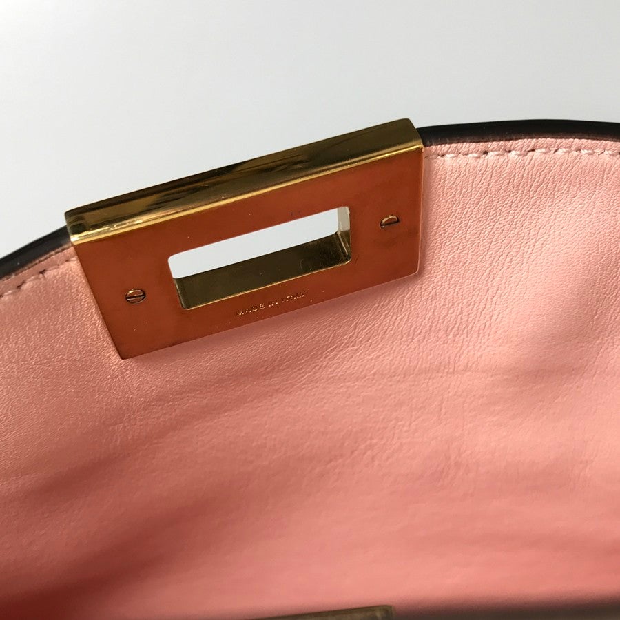 フェンディ ハンドバッグ