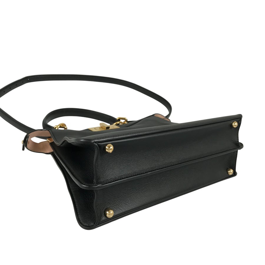 フェンディ ハンドバッグ