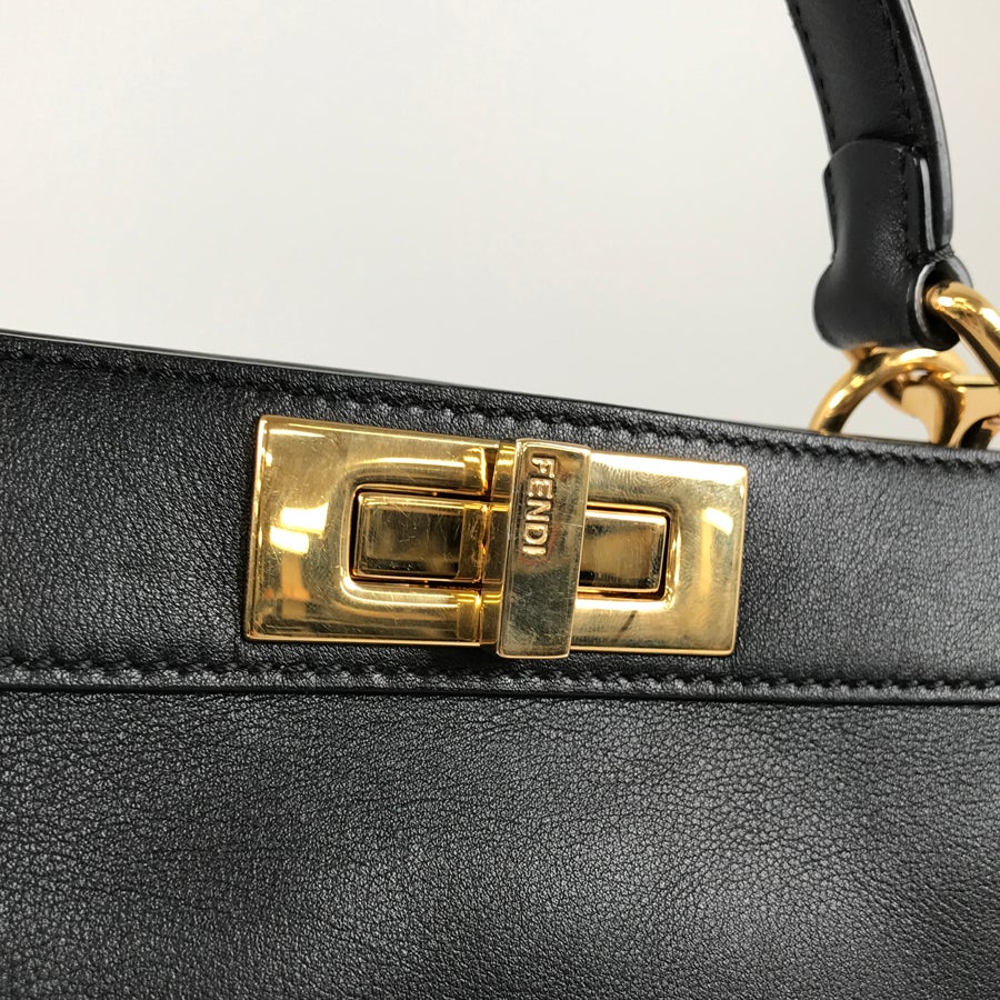 フェンディ ハンドバッグ