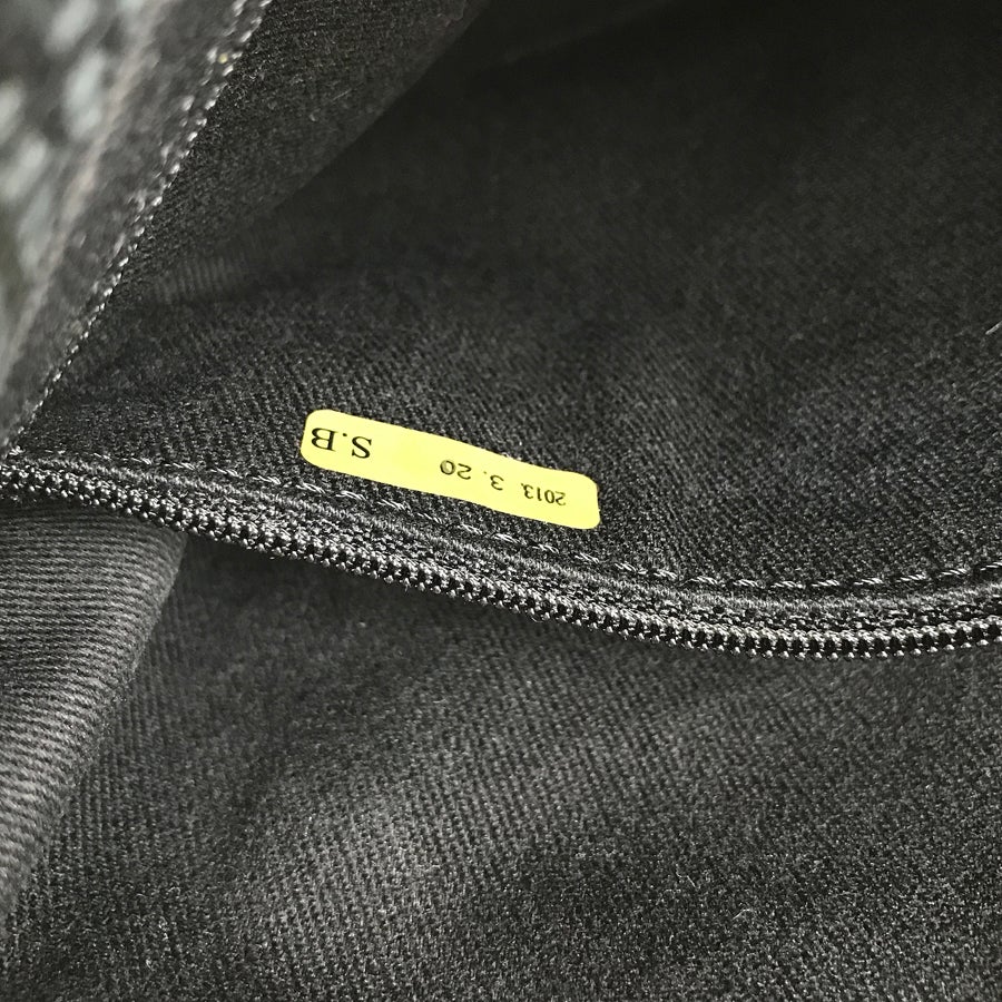 シャネル ショルダーバッグ