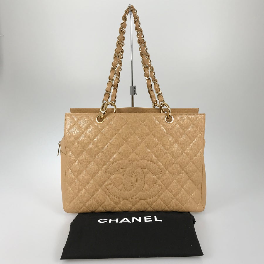 シャネル ショルダーバッグ