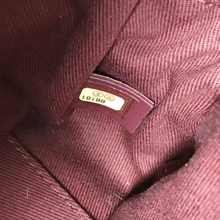 シャネル ショルダーバッグ