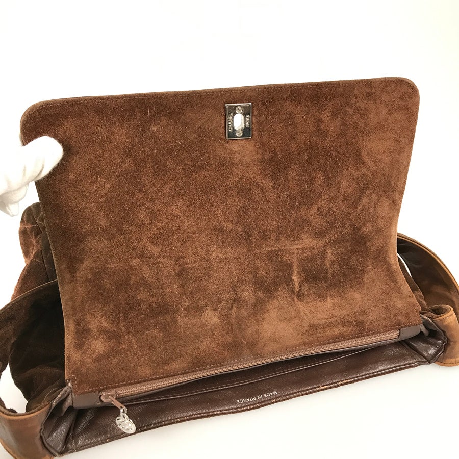 シャネル ショルダーバッグ