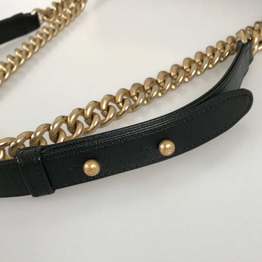 シャネル ショルダーバッグ