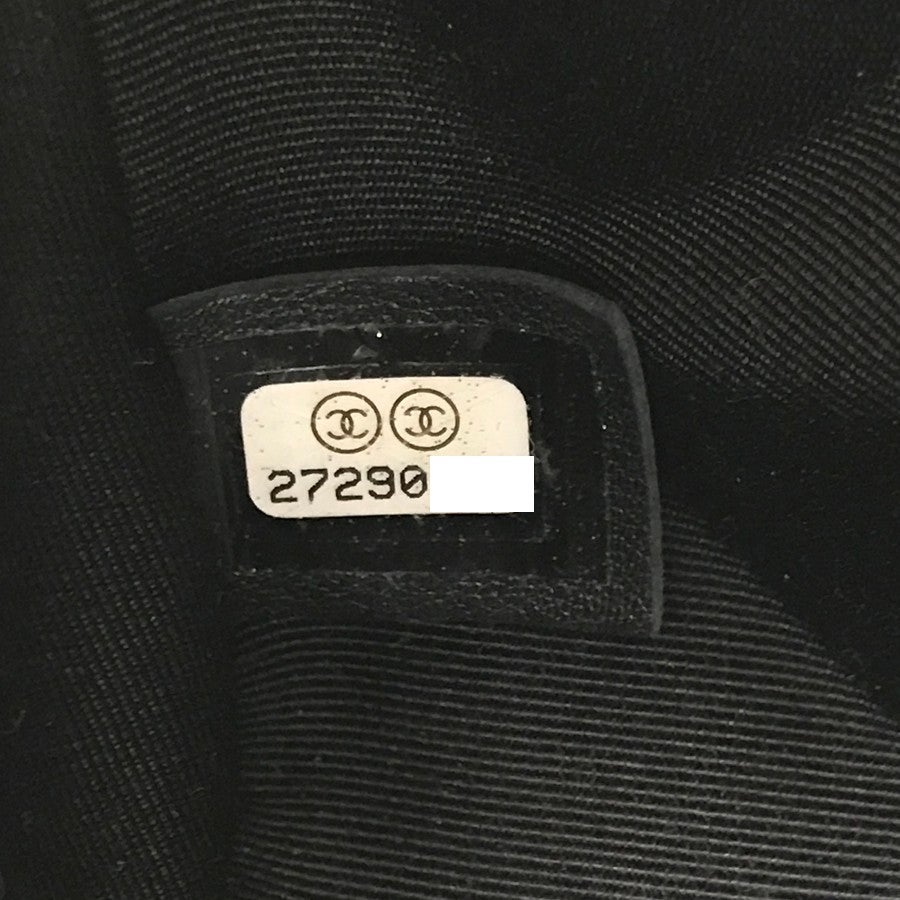 シャネル ショルダーバッグ