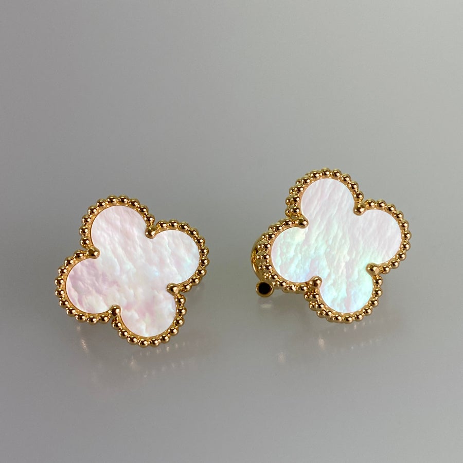 ヴァンクリーフ＆アーペル ピアス