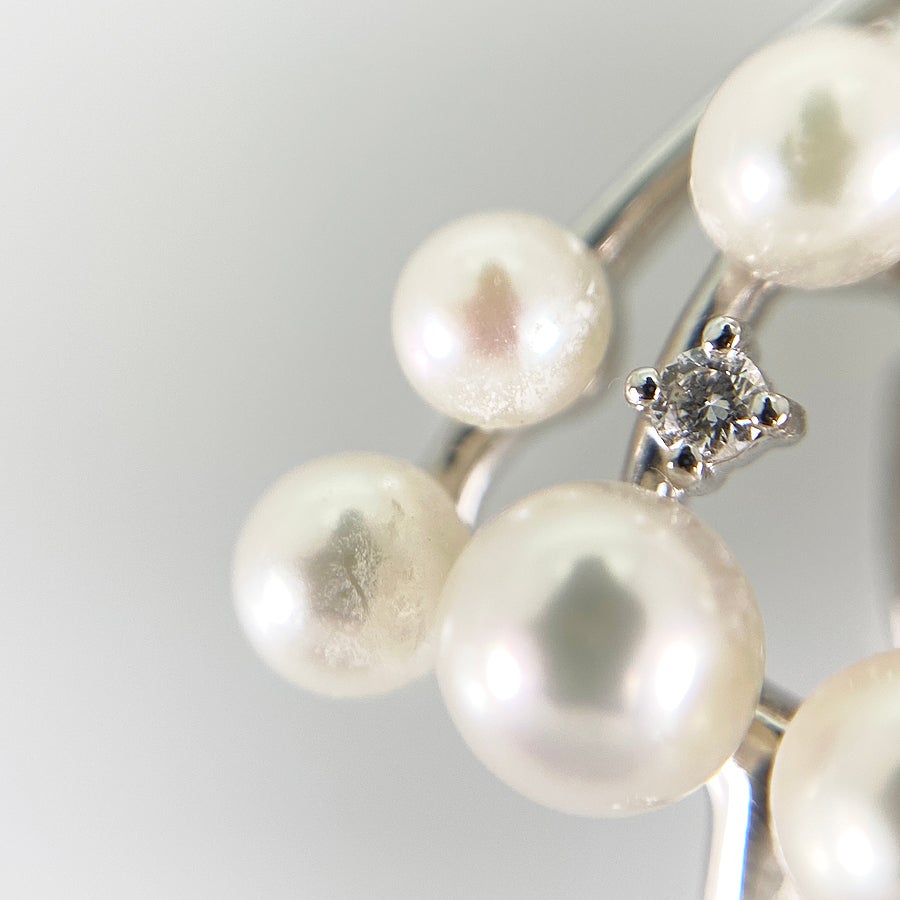 タサキ ブローチ