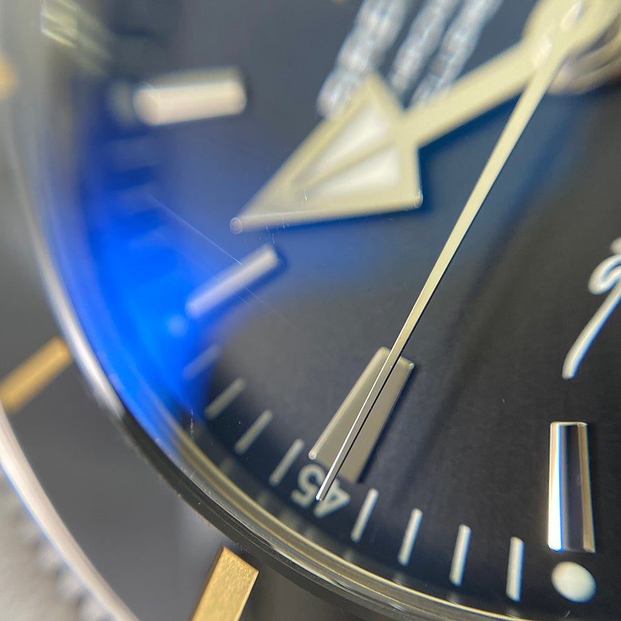 ブライトリング AB2010121B1A1 メンズ 腕時計