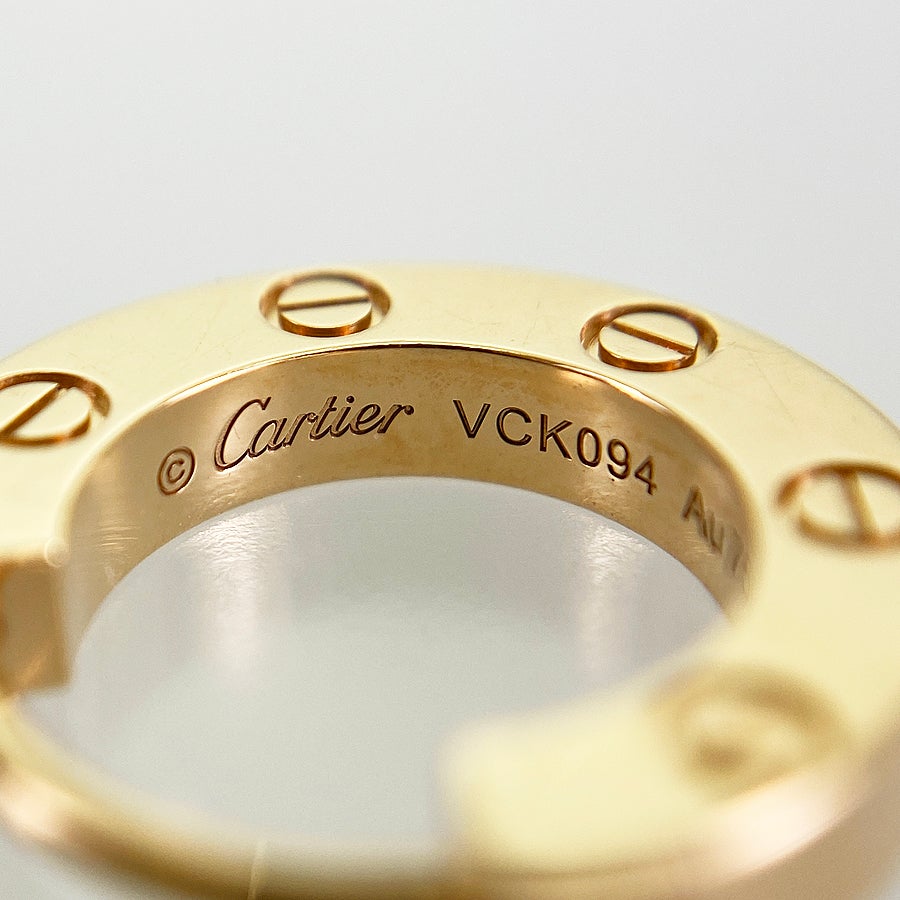 カルティエ ピアス