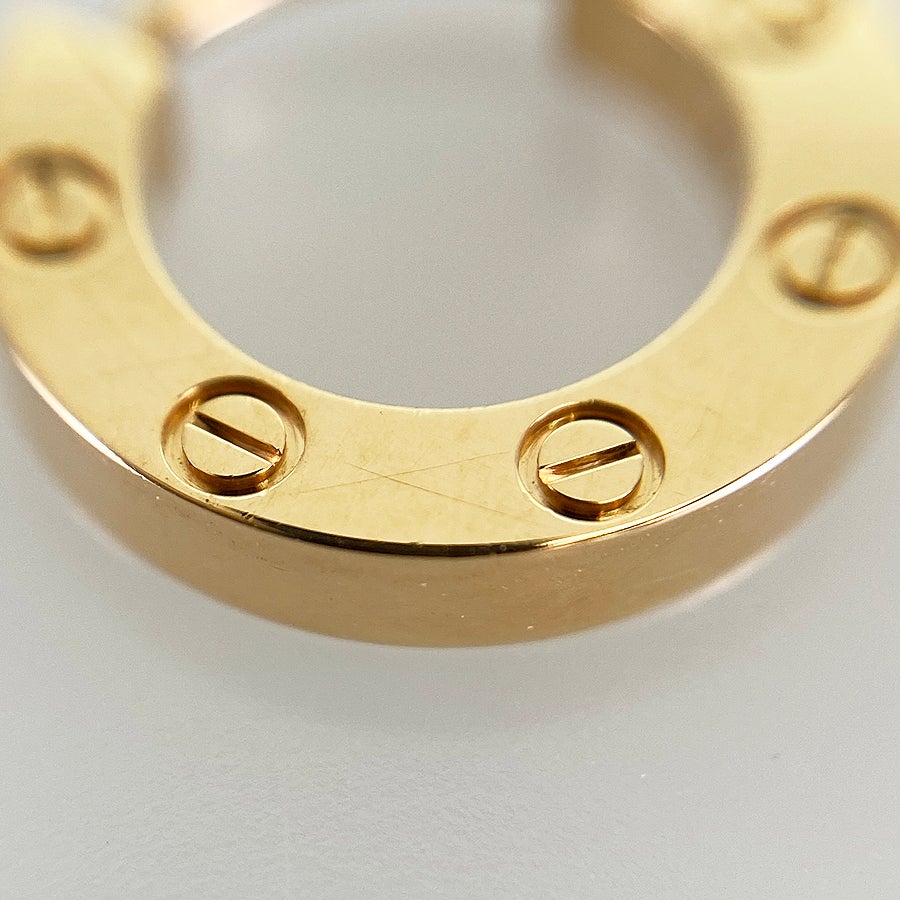 カルティエ ピアス