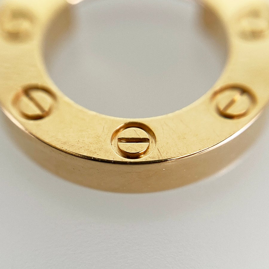 カルティエ ピアス