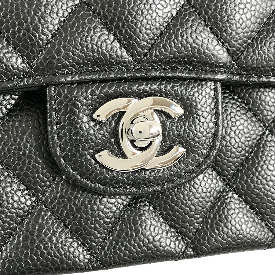 シャネル ショルダーバッグ