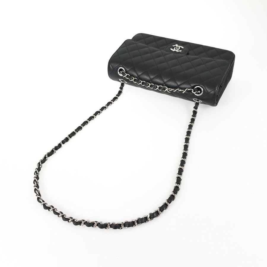 シャネル ショルダーバッグ