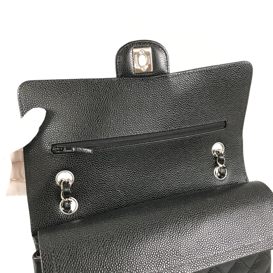 シャネル ショルダーバッグ