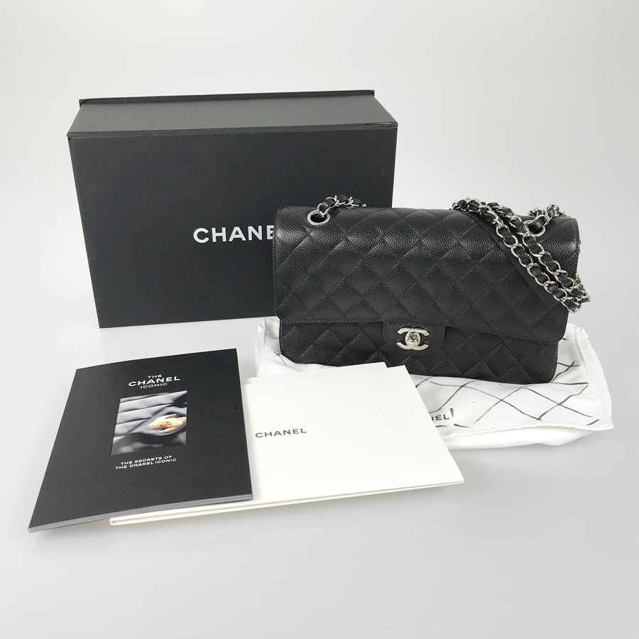 シャネル ショルダーバッグ