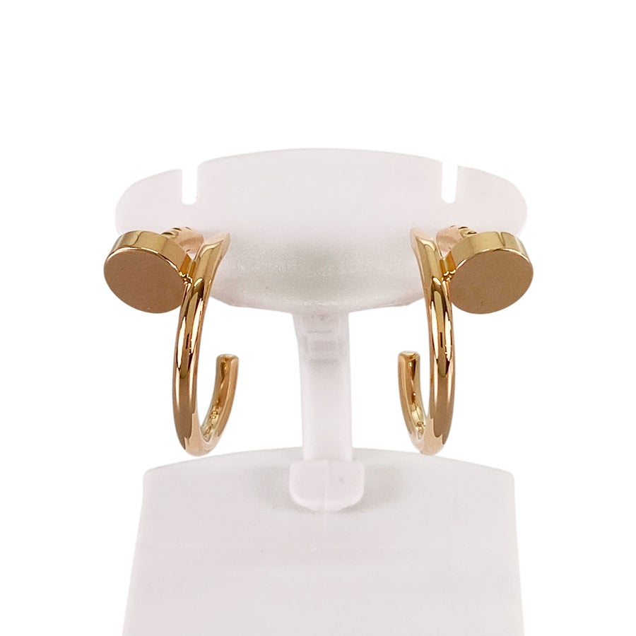 カルティエ ピアス