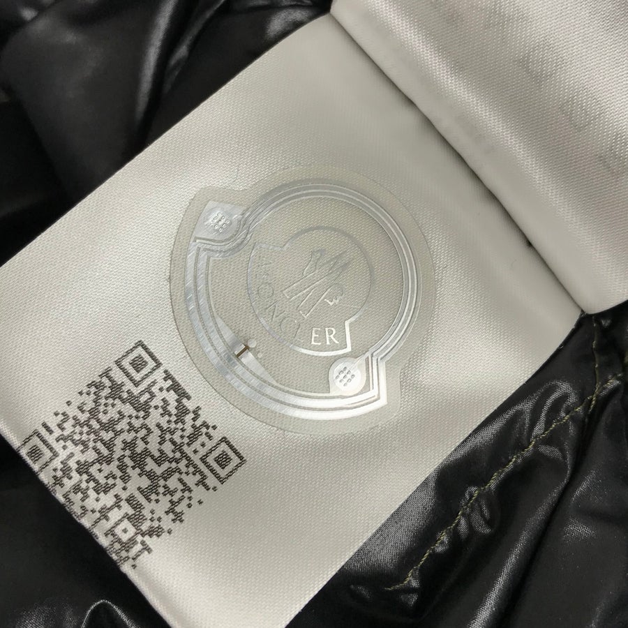 モンクレール メンズ ブルゾン