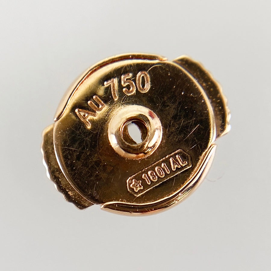 カルティエ ピアス