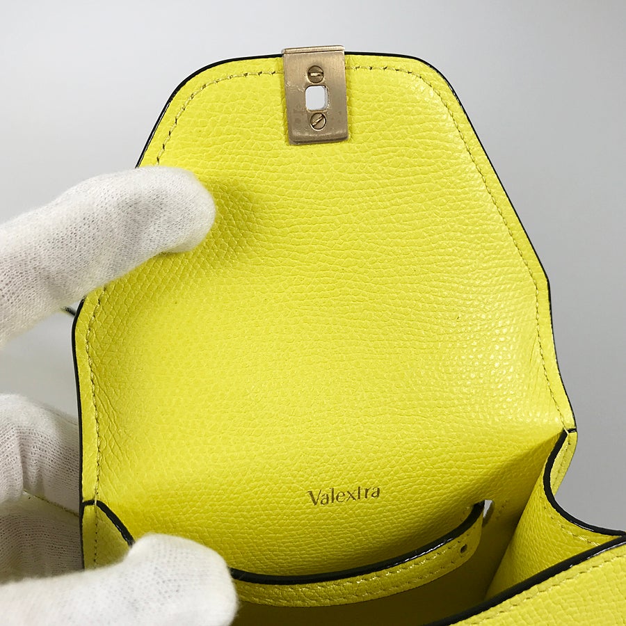 ヴァレクストラ ハンドバッグ