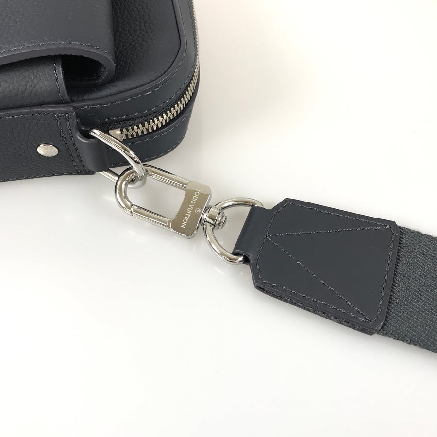 ルイ・ヴィトン ショルダーバッグ