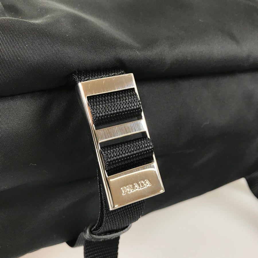 プラダ ショルダーバッグ
