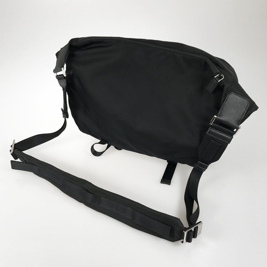 プラダ ショルダーバッグ