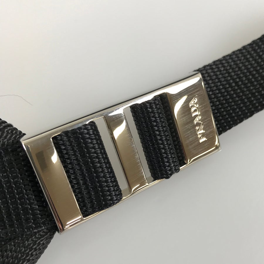 プラダ ショルダーバッグ