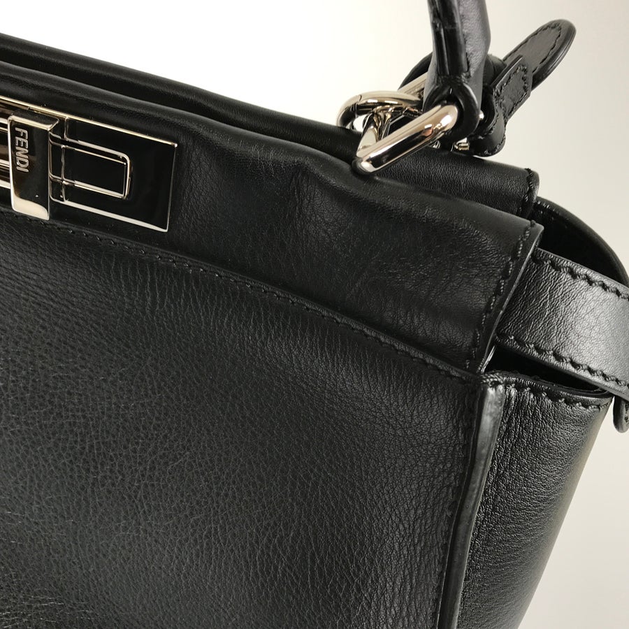 フェンディ ハンドバッグ