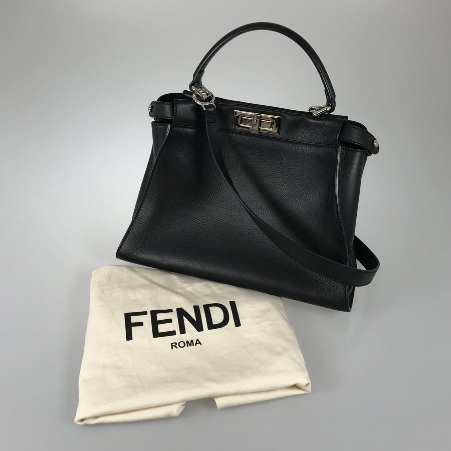 フェンディ ハンドバッグ