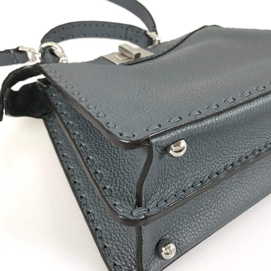 フェンディ ハンドバッグ