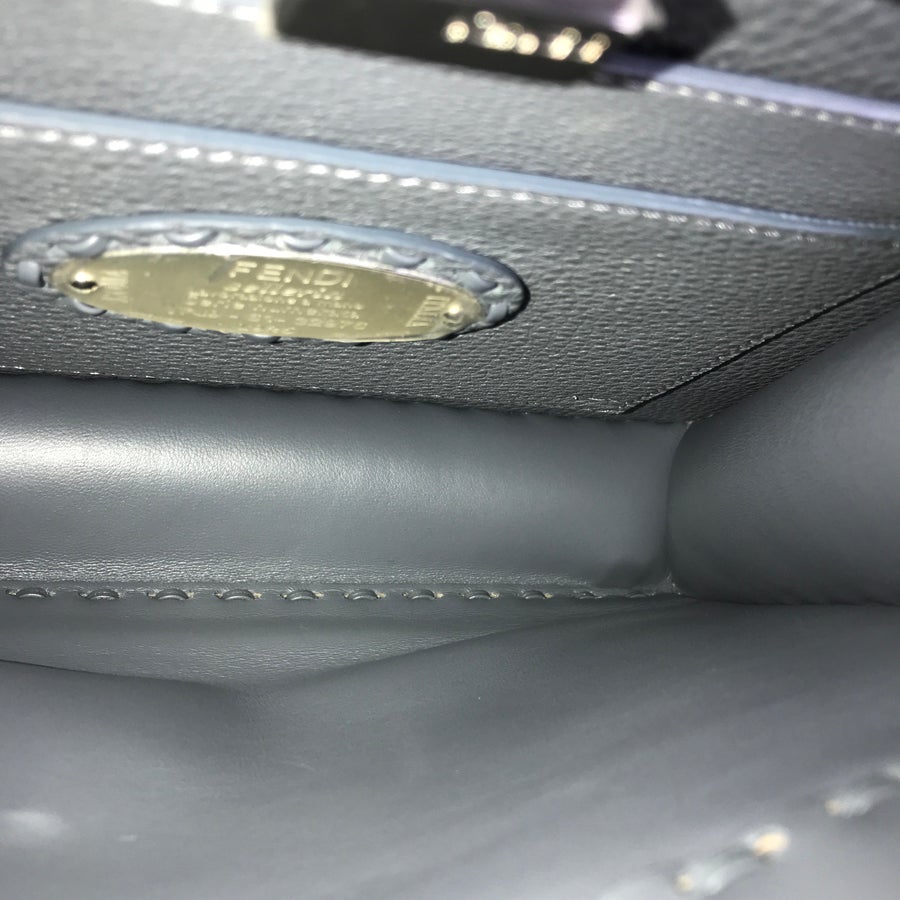 フェンディ ハンドバッグ