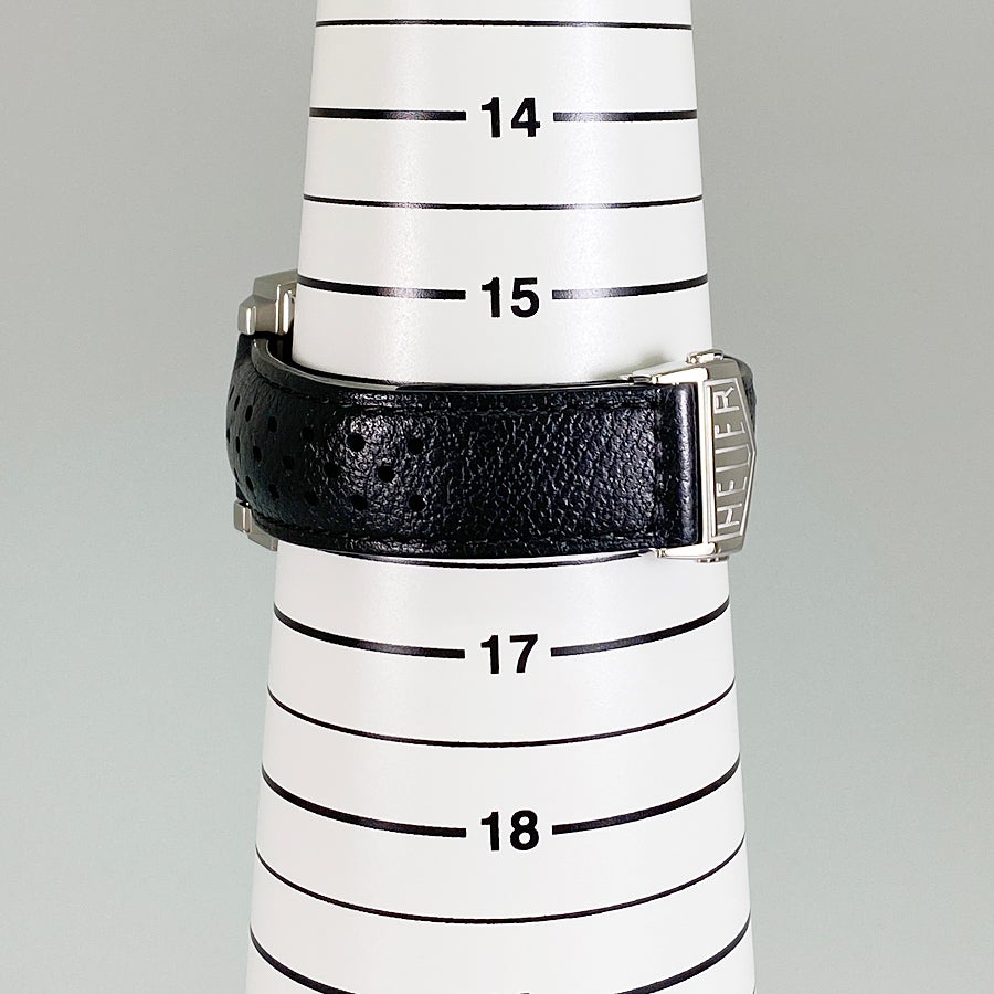 タグホイヤー CAW211P.FC6356 メンズ 腕時計