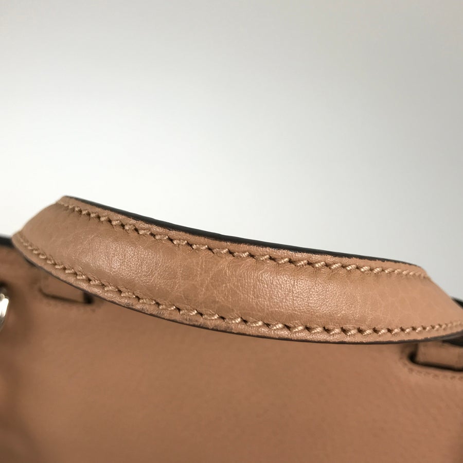 グッチ ハンドバッグ