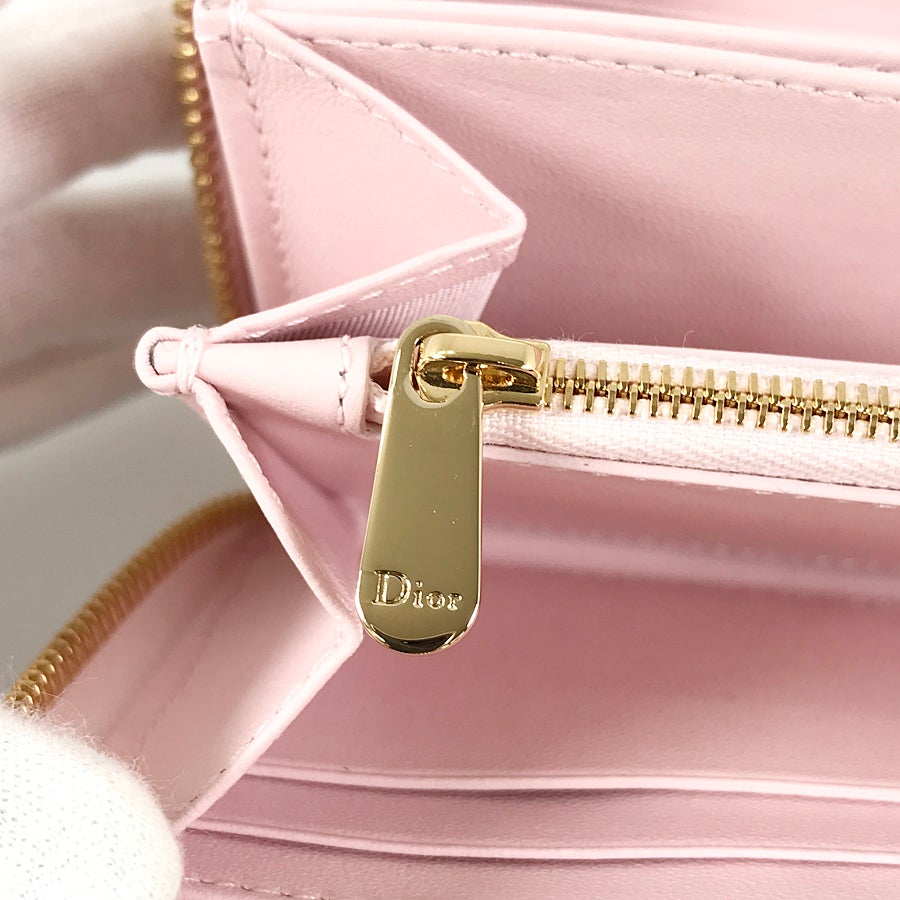 ディオール 長財布 ラウンドファスナー