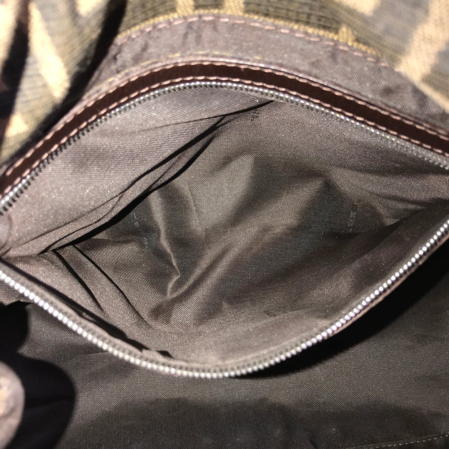 フェンディ ショルダーバッグ